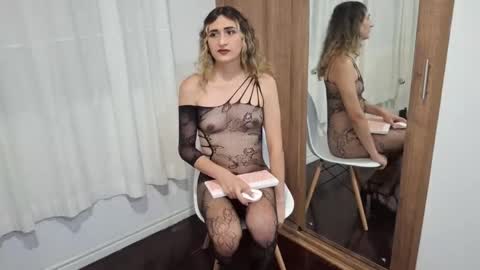 Snapshot of kayleesims_ chatting on 05/06/26, 12:41 Kaylee Sims online show from 05/06/26, 12:41