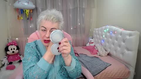 kaylesmoll online show from 01/23/25, 05:13