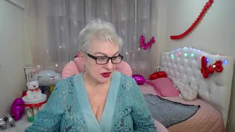 kaylesmoll online show from 03/05/25, 12:49