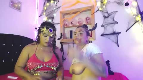 kaylie and dakota  online show from 11/01/25, 12:34