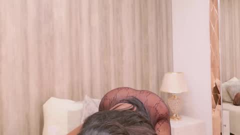 Snapshot of kaylie_mitchel chatting on 09/19/25, 12:23 KAYLIE online show from 09/19/25, 12:23