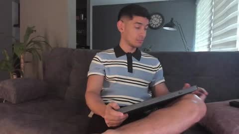 Kayn online show from 12/01/25, 06:57