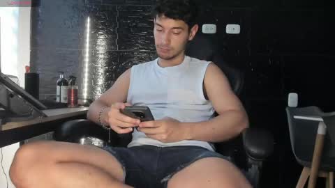 Snapshot of kayn_kalo chatting on 05/08/26, 02:00 Kayn online show from 05/08/26, 02:00