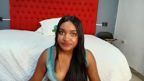 Kayna online show from 12/29/24, 10:47