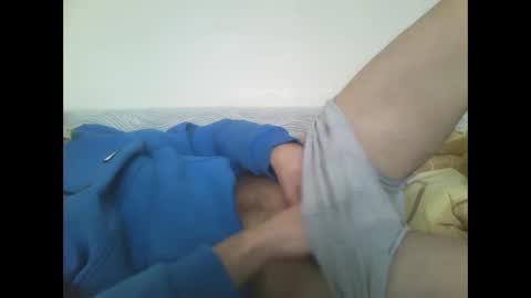 Snapshot of kayrmnmn chatting on 02/13/25, 02:42 kayrmnmn online show from 02/13/25, 02:42