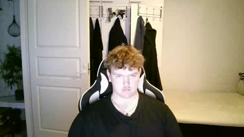 Aatu online show from 10/24/25, 07:05