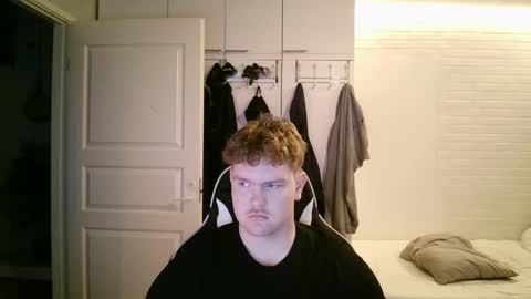 Aatu online show from 11/04/25, 07:40