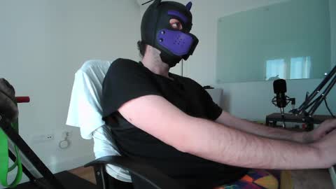 Neon online show from 03/29/26, 03:56