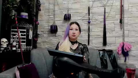 Snapshot of kaziaswart chatting on 02/12/26, 12:38 Miss Kazia online show from 02/12/26, 12:38