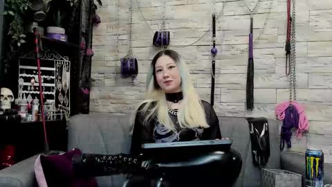 Snapshot of kaziaswart chatting on 03/26/26, 02:17 Miss Kazia online show from 03/26/26, 02:17