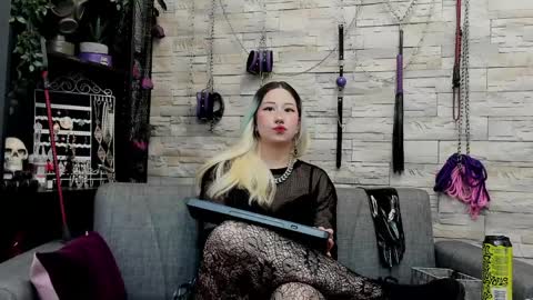 Snapshot of kaziaswart chatting on 04/04/26, 12:53 Miss Kazia online show from 04/04/26, 12:53