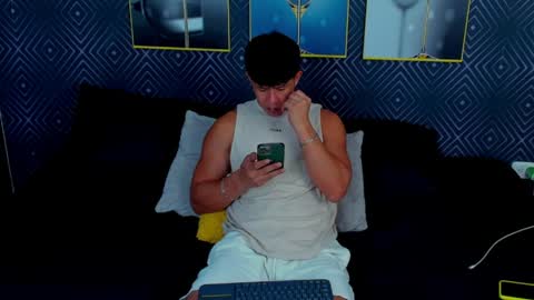 Snapshot of kazuya_nakamura chatting on 04/02/26, 08:28 kazuya online show from 04/02/26, 08:28