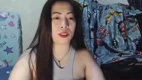 Snapshot of kazzandrasexy chatting on 10/15/25, 08:09 Kazzandra online show from 10/15/25, 08:09