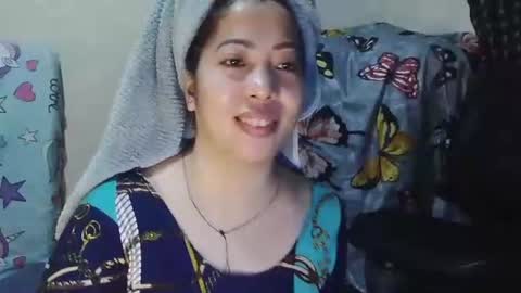 Kazzandra online show from 11/16/25, 10:48