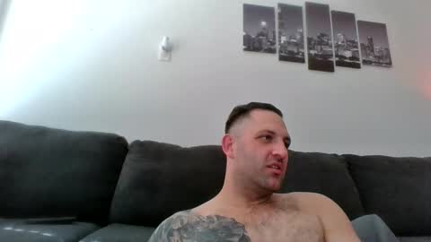 Snapshot of kb1fighter chatting on 05/16/26, 04:39 kb1fighter online show from 05/16/26, 04:39