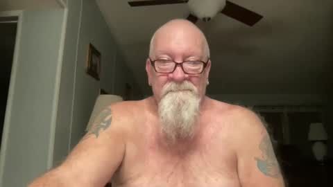 Snapshot of kcbace61760 chatting on 12/08/24, 06:11 kcbace61760 online show from 12/08/24, 06:11