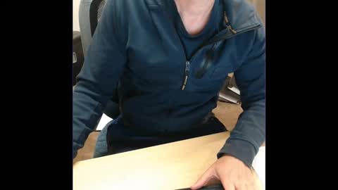 kcirt17225058 online show from 11/10/25, 02:16