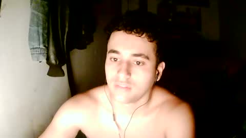 Snapshot of ke_vin_hot chatting on 07/19/26, 04:11 ke_vin_hot online show from 07/19/26, 04:11
