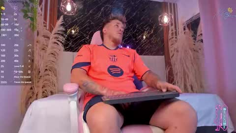 Snapshot of keane_lee_ chatting on 03/18/26, 12:19 Keane online show from 03/18/26, 12:19