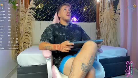 Snapshot of keane_lee_ chatting on 04/01/26, 12:50 Keane online show from 04/01/26, 12:50