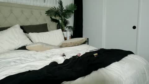 Keelie xx online show from 07/28/26, 02:13