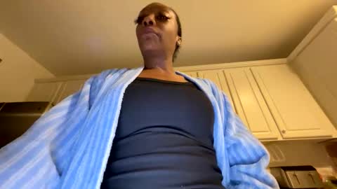Keephimcum69me online show from 05/18/26, 04:51