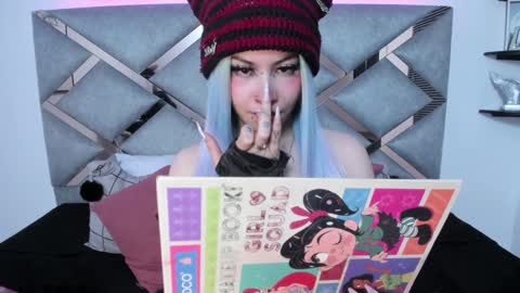 Keidy Monday to Saturday from 200 pm to 810pm  UTC-5 Colombia Time online show from 01/17/25, 07:16