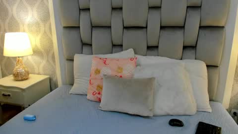 Keiira Fox online show from 04/17/26, 11:35