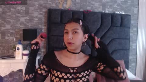 keila online show from 02/24/26, 03:37