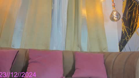 Keila  online show from 12/23/24, 06:58