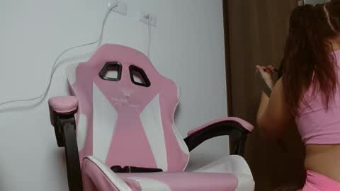 Snapshot of keilafranco chatting on 10/17/25, 12:14 keilafranco online show from 10/17/25, 12:14