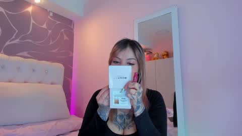 Snapshot of keilalovjack chatting on 01/18/25, 12:57 Keila online show from 01/18/25, 12:57