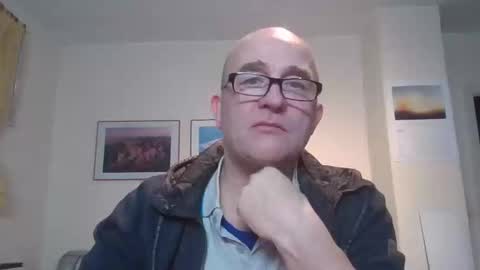 Snapshot of keilie1 chatting on 12/14/24, 06:09 keilie1 online show from 12/14/24, 06:09