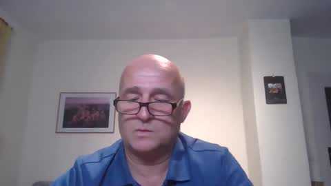 Snapshot of keilie1 chatting on 10/18/25, 06:41 keilie1 online show from 10/18/25, 06:41