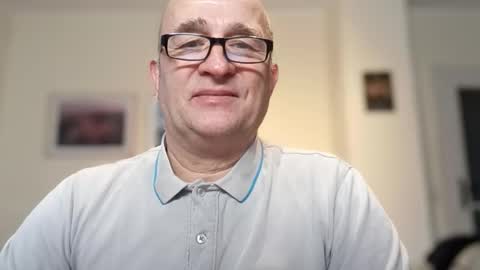 Snapshot of keilie1 chatting on 02/18/26, 04:14 keilie1 online show from 02/18/26, 04:14