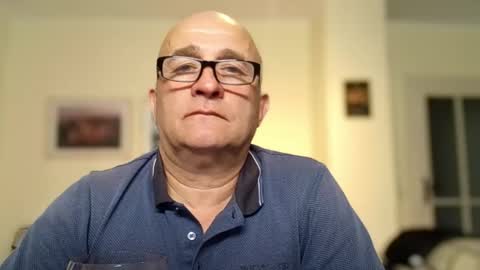 Snapshot of keilie1 chatting on 04/19/26, 09:17 keilie1 online show from 04/19/26, 09:17