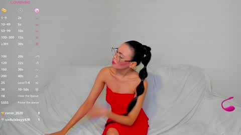 Snapshot of keily_brox chatting on 03/07/25, 07:49 Keily brox online show from 03/07/25, 07:49