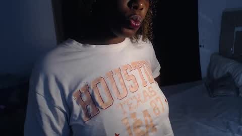 Keili online show from 01/17/25, 06:44