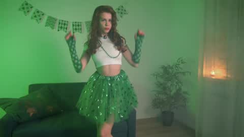 Snapshot of keira_knight chatting on 03/20/26, 10:47 keira_knight online show from 03/20/26, 10:47