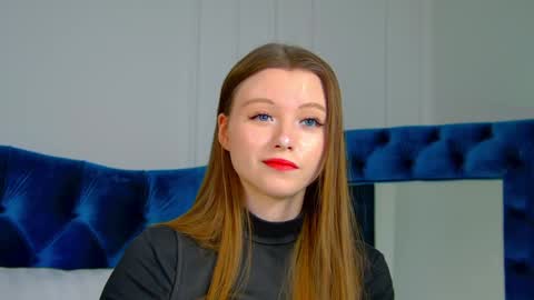 Keira online show from 02/08/25, 06:33