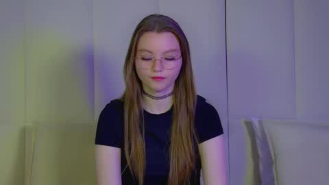 Keira online show from 03/06/25, 06:05