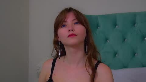 Keira online show from 09/08/25, 06:29