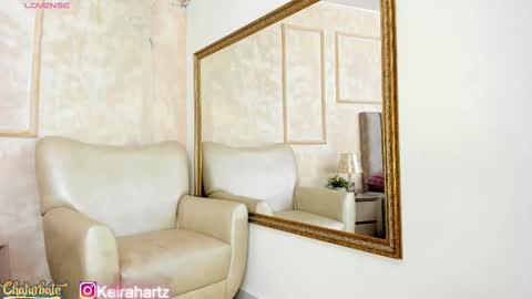 keirahartz online show from 09/19/25, 03:41