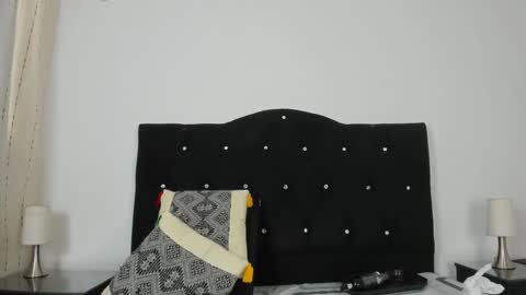   online show from 11/21/25, 11:31