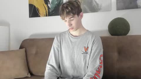 Snapshot of keithcozart1337 chatting on 10/19/25, 02:50 Mark online show from 10/19/25, 02:50