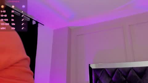 Sofia online show from 01/17/25, 10:33