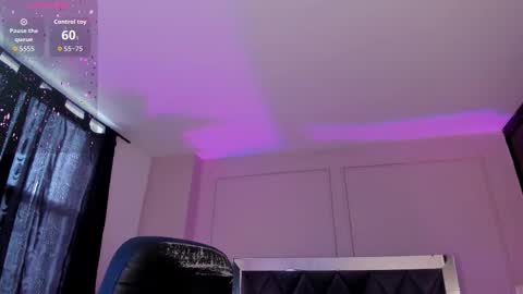 Sofia online show from 11/05/25, 12:27