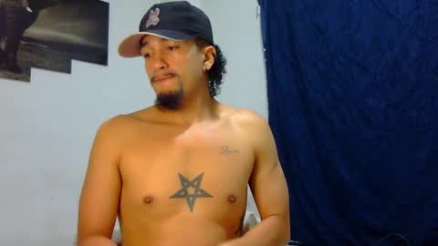 Snapshot of keivid_2303 chatting on 02/26/25, 12:03 david online show from 02/26/25, 12:03