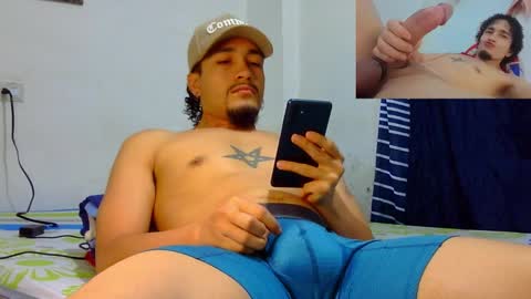 Snapshot of keivid_2303 chatting on 03/10/25, 12:04 david online show from 03/10/25, 12:04