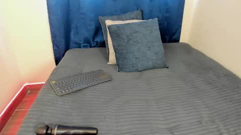 Keket online show from 09/12/25, 08:20